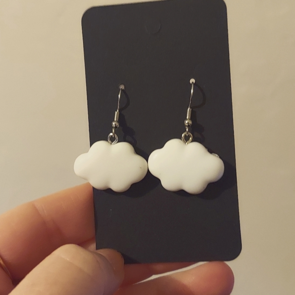 Dangle Cloud Earrings ☁️